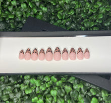 Load image into Gallery viewer, Cheetah Doll Nails