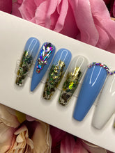 Load image into Gallery viewer, Blue Nova Nails