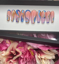 Load image into Gallery viewer, Gold Digger Glam Nails