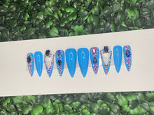 Load image into Gallery viewer, LuLu Skyy Nails