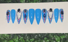 Load image into Gallery viewer, LuLu Skyy Nails