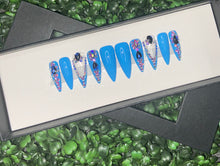 Load image into Gallery viewer, LuLu Skyy Nails