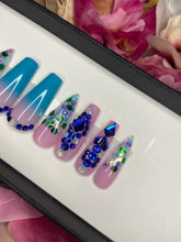 Load image into Gallery viewer, Just Fabulous Nails
