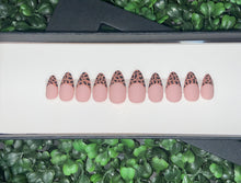 Load image into Gallery viewer, Cheetah Doll Nails
